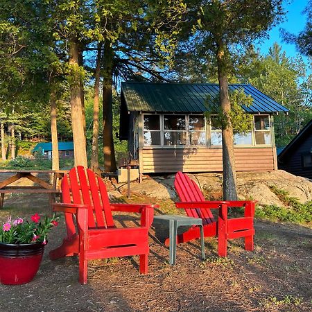 Paddler'S Rest Lakeside Cabins And Motel Long Lake Exterior foto